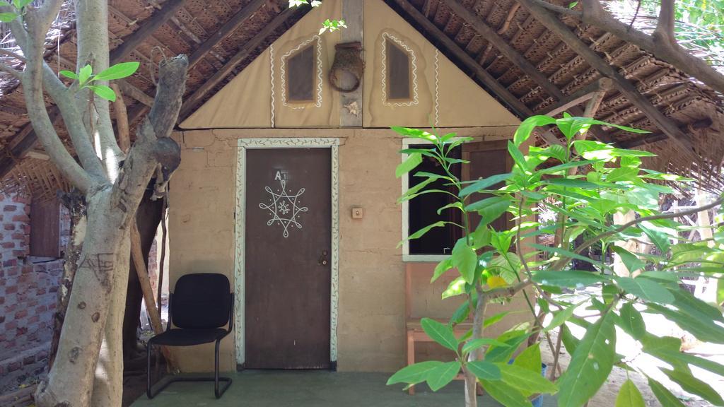Beach Hut Baie d'Arugam Extérieur photo